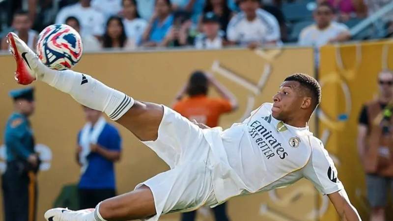 必一运动(B-Sports)官方网站 越位规则：判断时机与常见误判